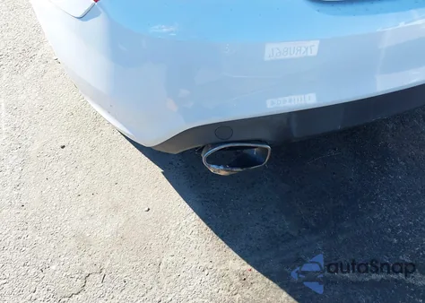 2015 Hyundai Genesis 3.8 Base из США, поврежденный, VIN KMHHU6KJ0FU124038